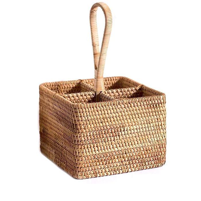 Panier en osier porte bouteilles
