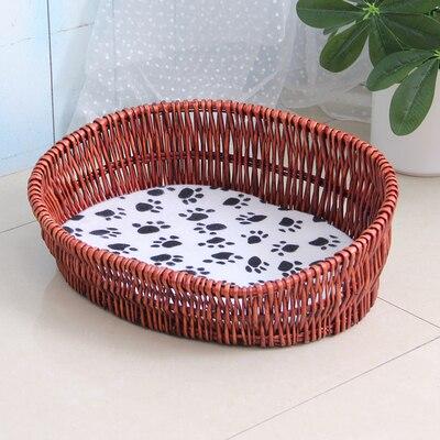 coussin panier osier chat rouge