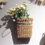 cache-pot en osier pour intérieur